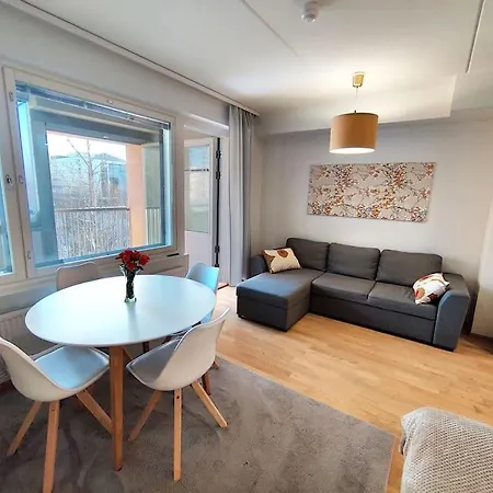 Modern In Prime Location *