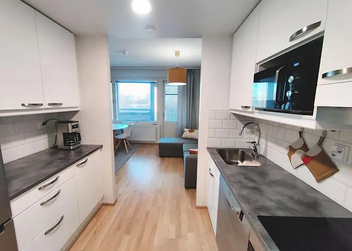 Modern In Prime Location Апартаменты *