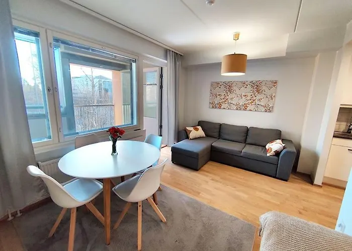 Modern In Prime Location *